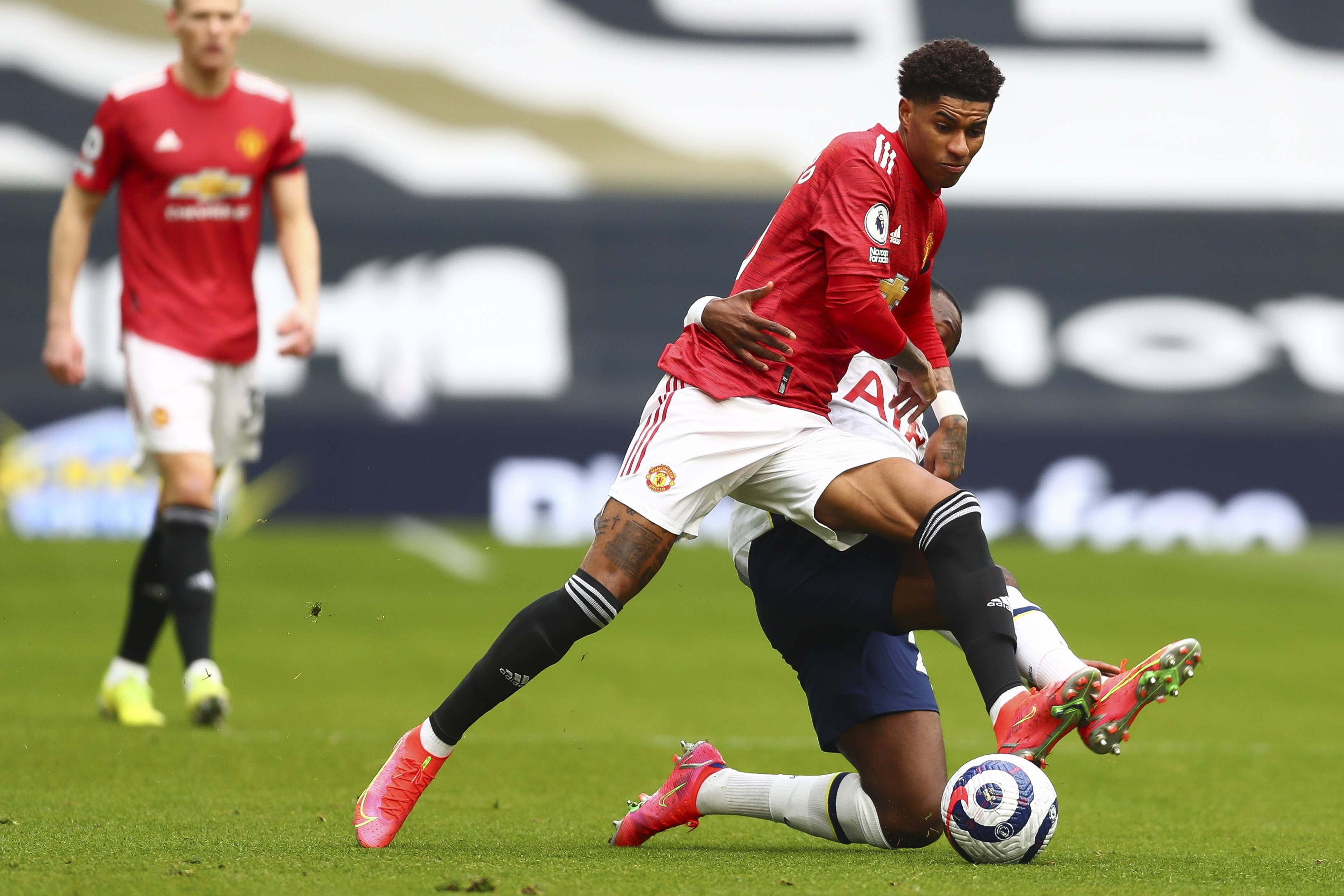 被對手的後 被對手的後