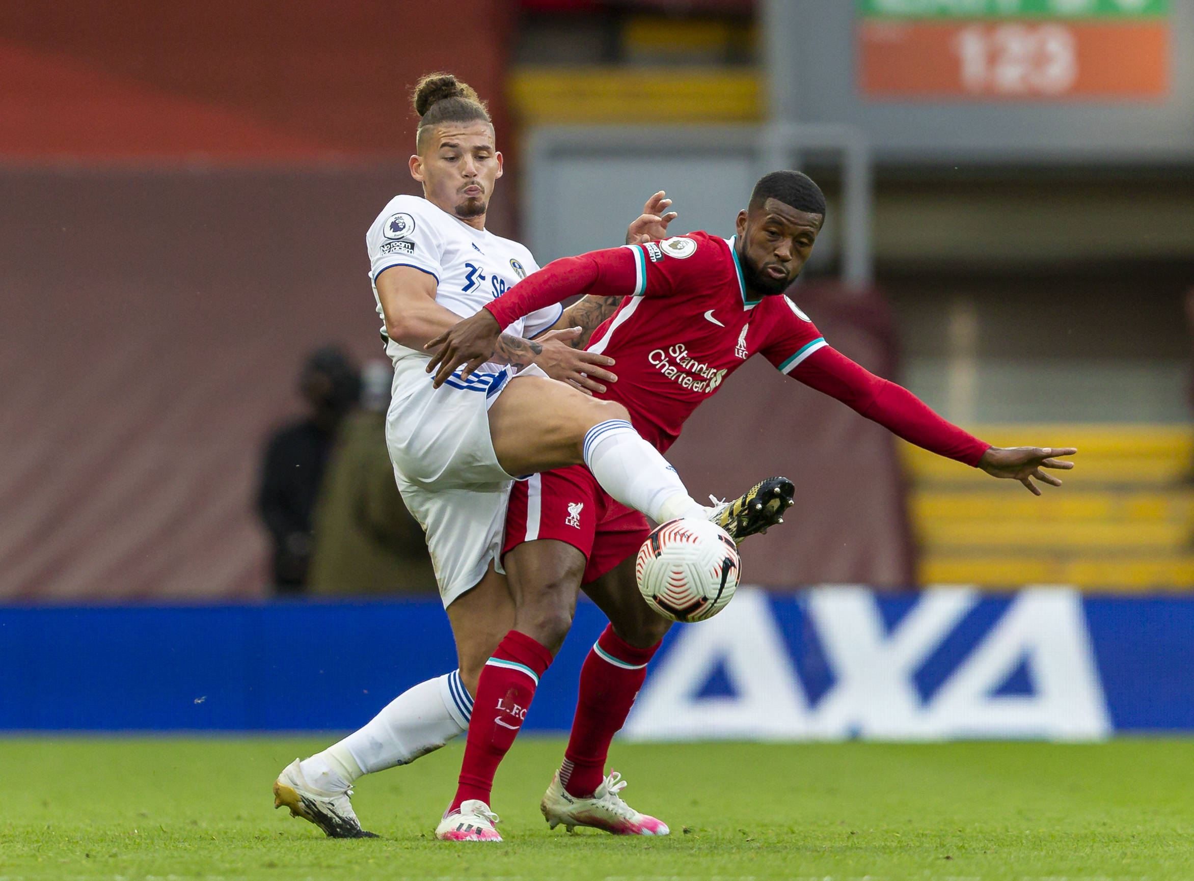 对抗中逐渐 对抗中逐渐